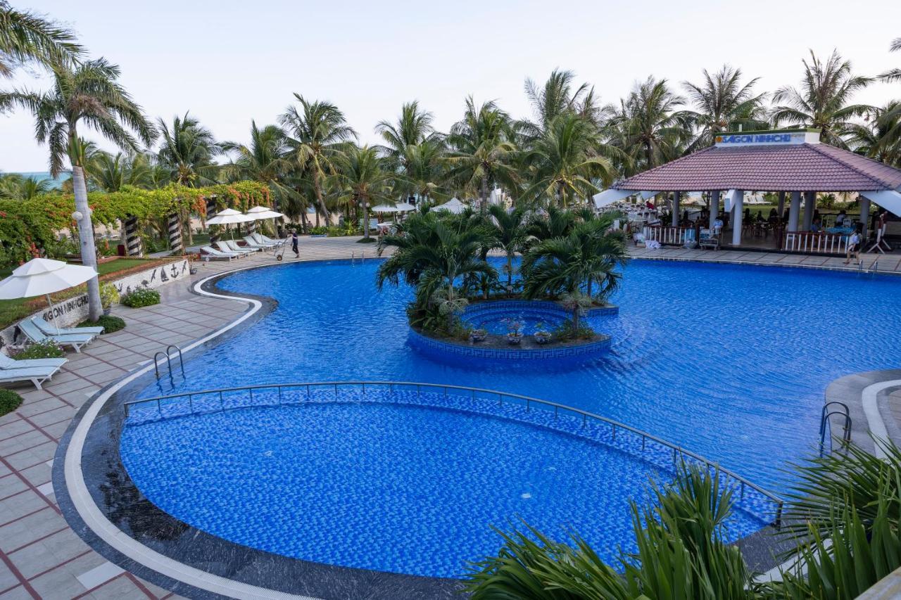 Saigon - Ninh Chu Hotel & Resort Phan Rang Bagian luar foto