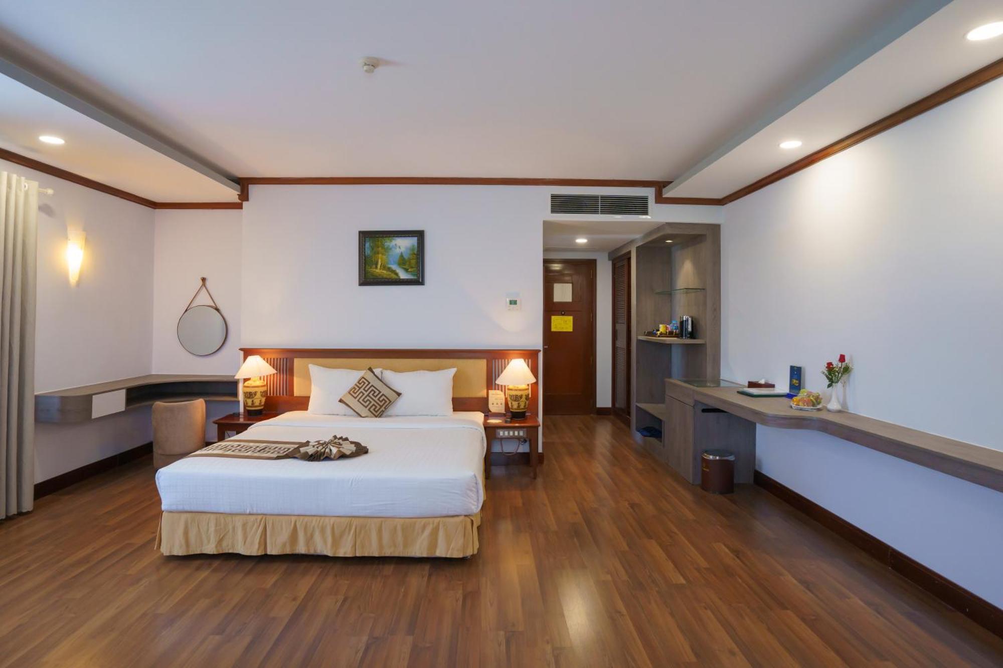 Saigon - Ninh Chu Hotel & Resort Phan Rang Bagian luar foto