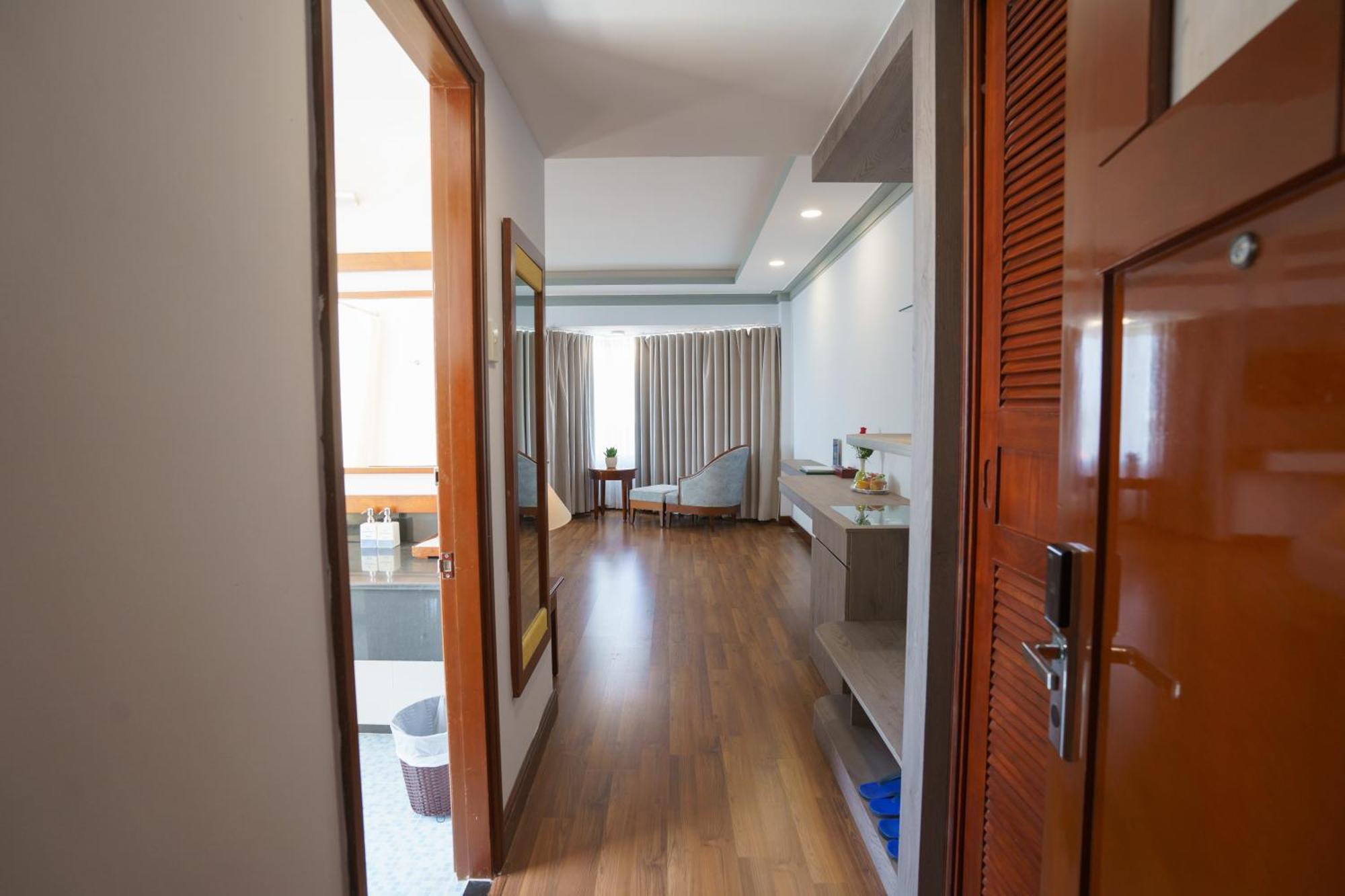 Saigon - Ninh Chu Hotel & Resort Phan Rang Bagian luar foto
