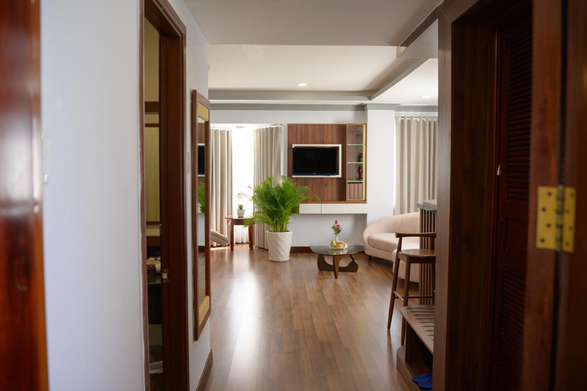 Saigon - Ninh Chu Hotel & Resort Phan Rang Bagian luar foto