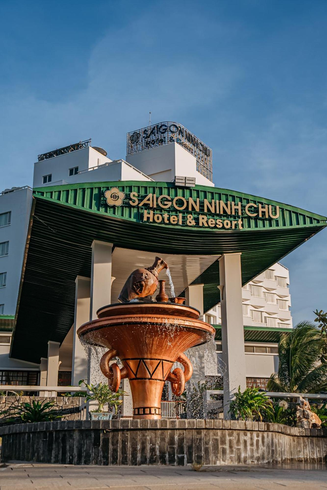 Saigon - Ninh Chu Hotel & Resort Phan Rang Bagian luar foto