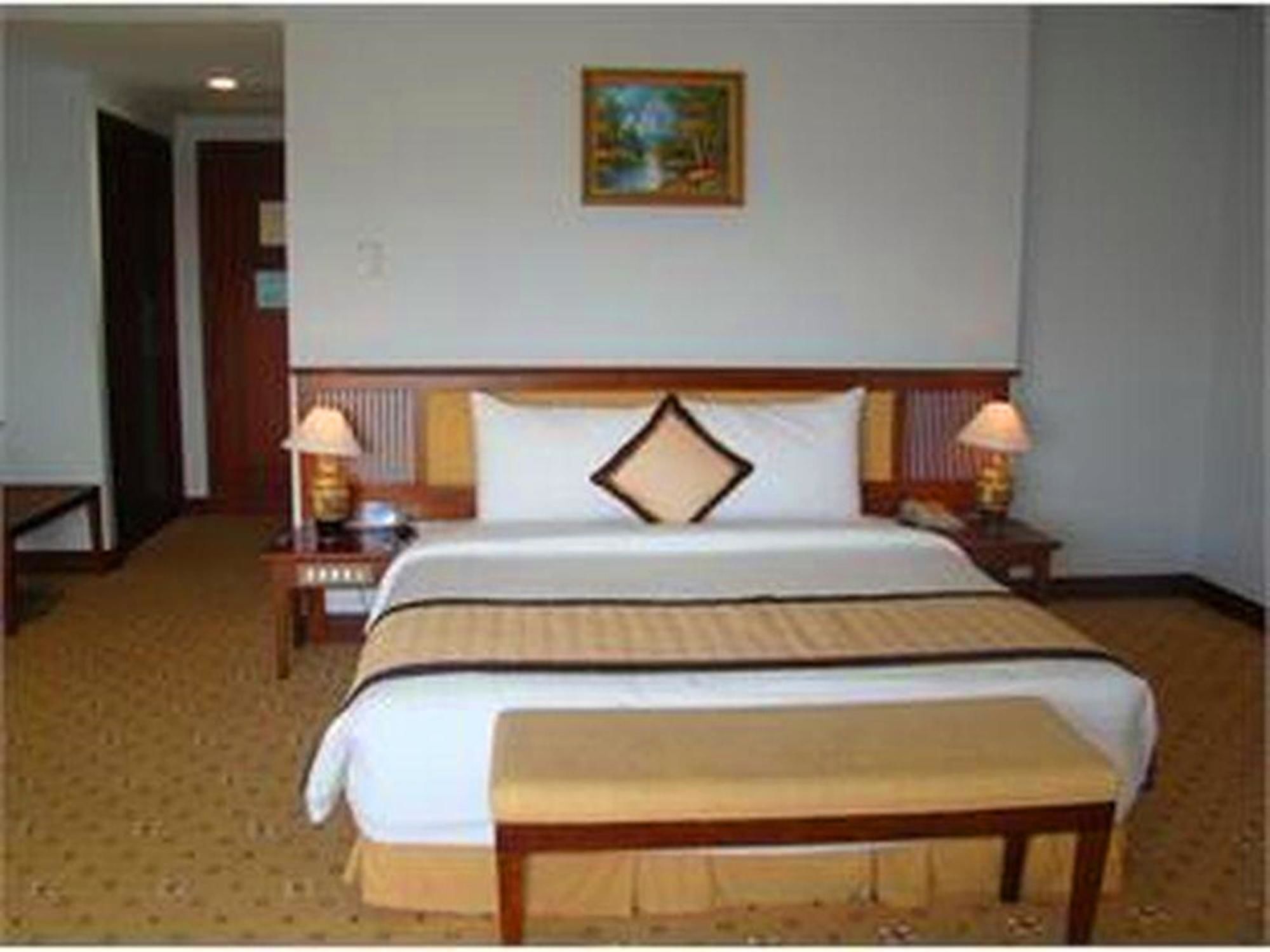 Saigon - Ninh Chu Hotel & Resort Phan Rang Bagian luar foto